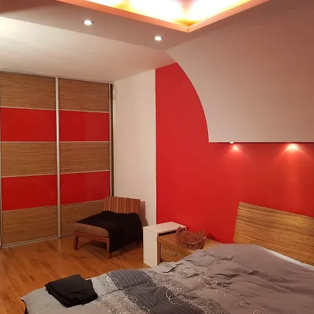 Eggo House Appartamento Varna